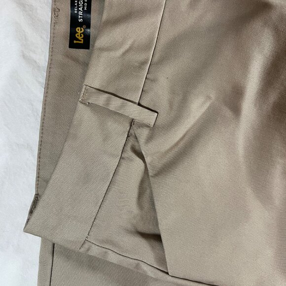 Lee Pants Straight Leg Mid Rise Khaki Wrinkle Free SZ 4 - Picture 4 of 7